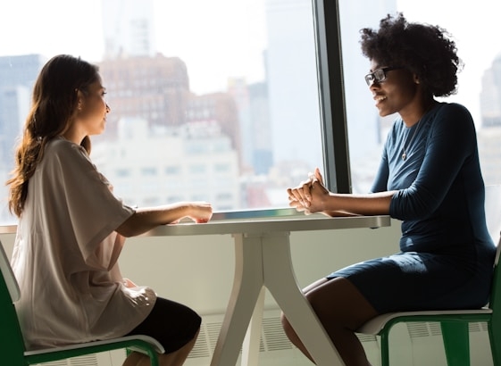 The aim of the application letter is to be invited to an interview.