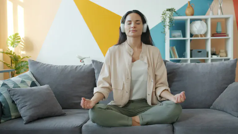 Meditation ist ideal für einen Digital Detox