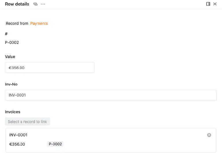 Mit einem Klick auf einen verlinkten Eintrag lassen sich die Inhalte der verlinkten Spalte in der anderen Tabelle einsehen.