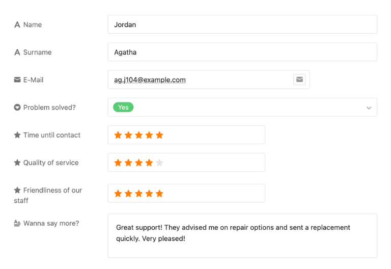 Таблица с формой оценки, звездными рейтингами и текстами отзывов