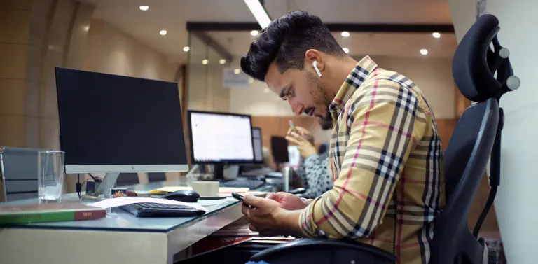 Distraction from your smartphone encourages procrastination