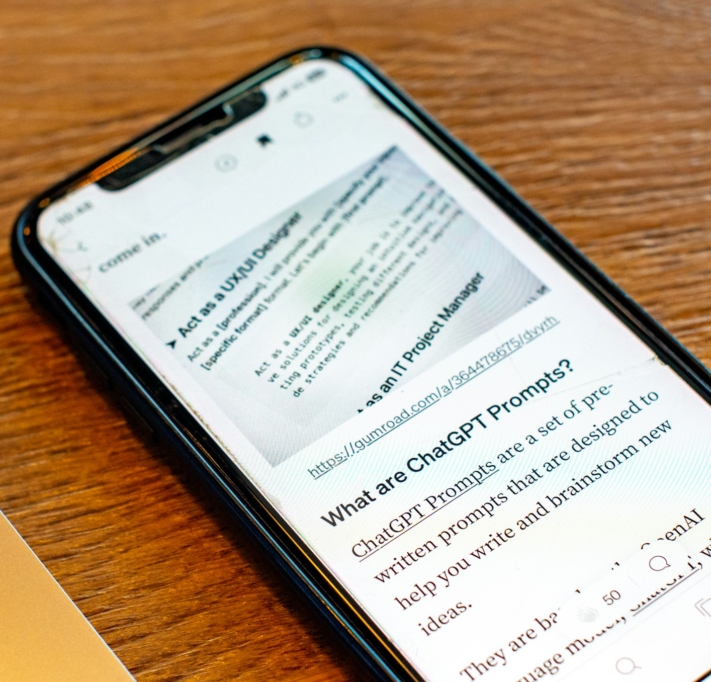 Online articles are structured, making them easy to divide into units.